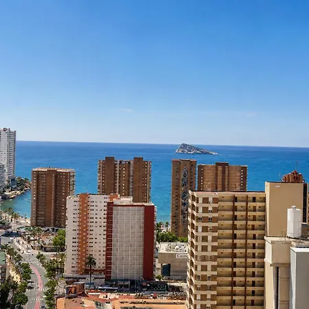 Con Vistas Y Piscina Benidorm