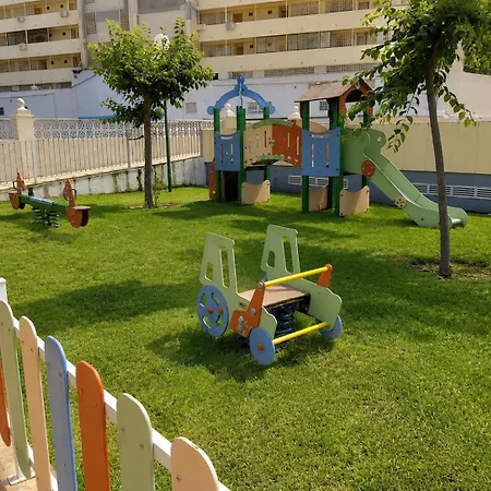 Con Vistas Y Piscina *