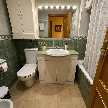 Apartamento Con Vistas Y Piscina *